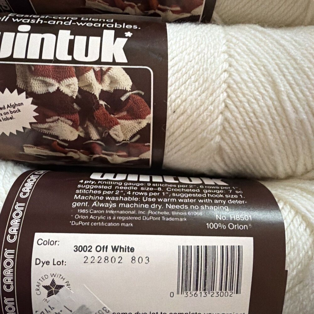 Vintage Wintuk Yarn Off White Lot 4 Skeins Worsted 4-Ply 4oz Orlon Acrylic USA